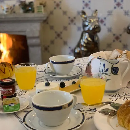 Vale A Pena - Local Bed & Breakfast *