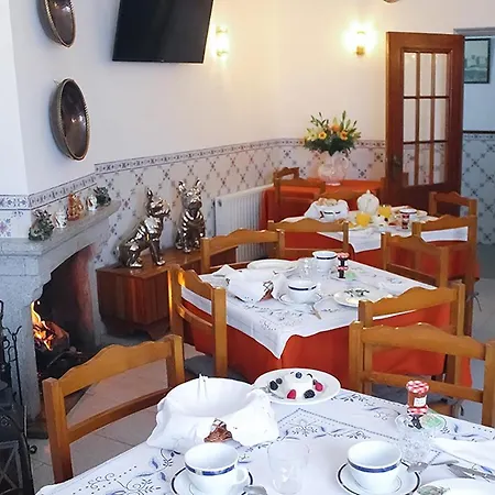 Vale A Pena - Local Bed & Breakfast