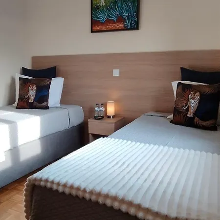 Vale A Pena - Local Bed & Breakfast