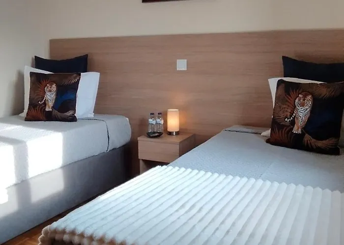 Vale A Pena - Local Bed & Breakfast